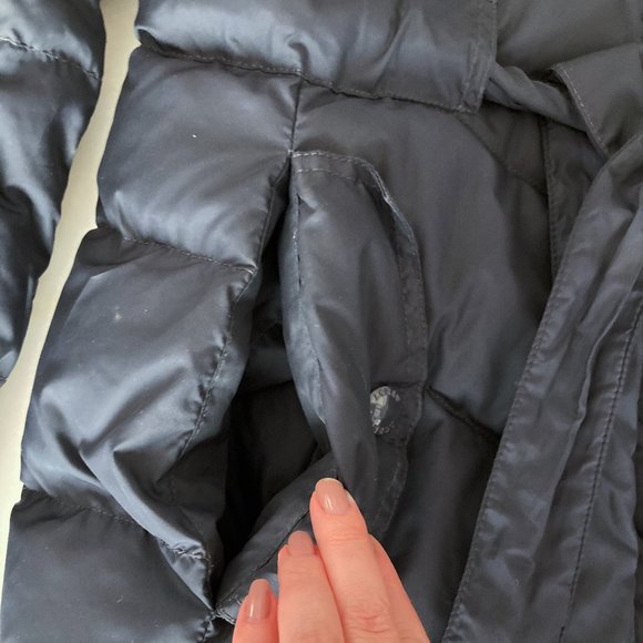 J Crew long puffer down jacket / winter coat / parka, navy, belt, hood, chevron - Picture 4 of 13